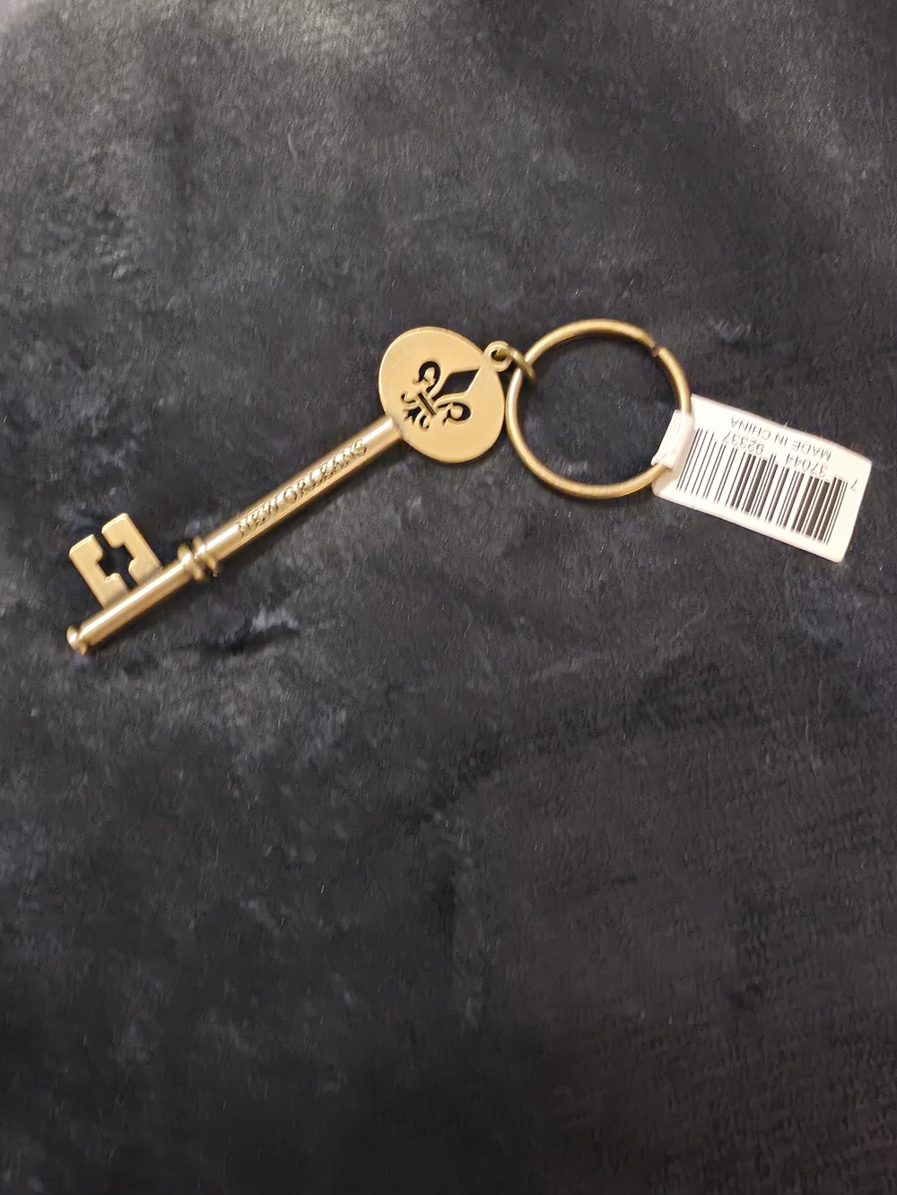 Brass Skeleton Key Keyring - Gold Decorative Keychain